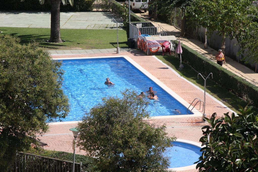 Hotel El Carlitos Arenys de Mar Exterior foto